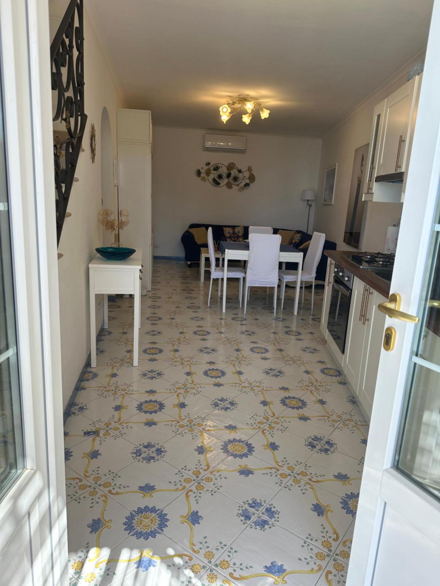Capri Joy Vila Exterior foto