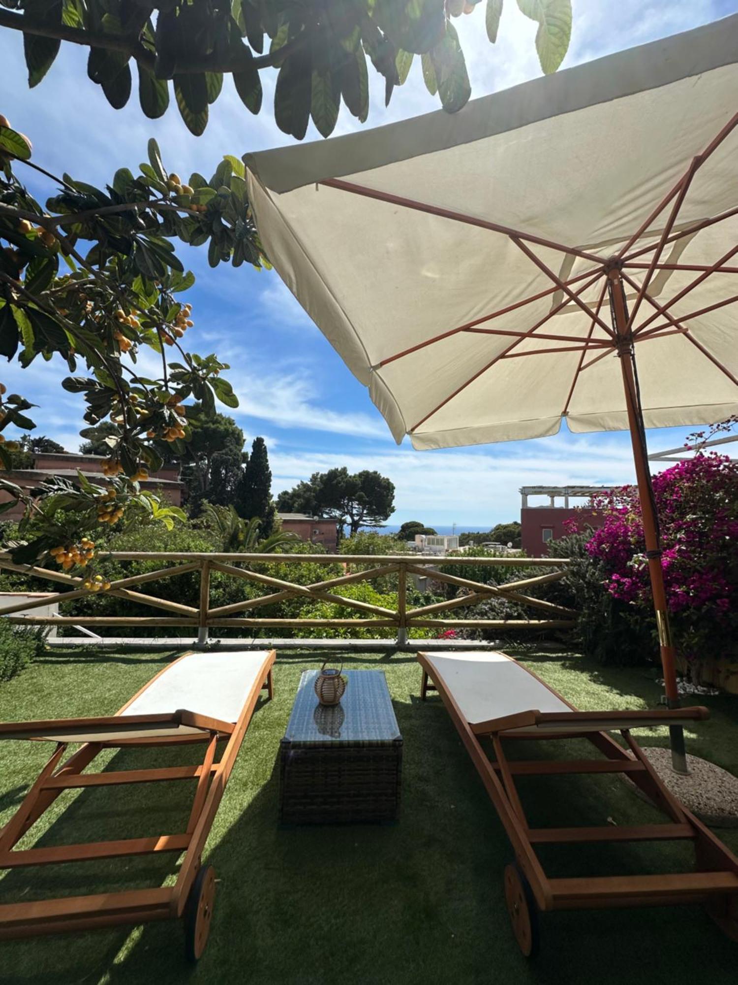 Capri Joy Vila Exterior foto